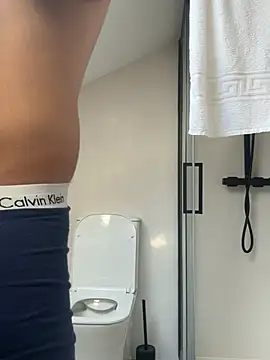 SpanishPapii21 webcam