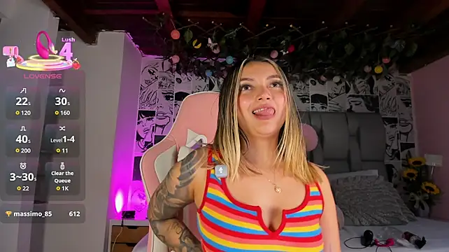 LucyRosse webcam