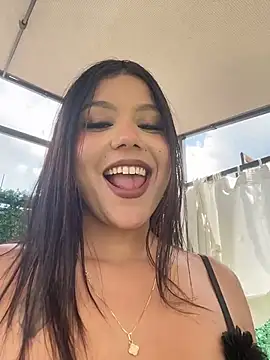 CherrySmirkXXX live cam preview