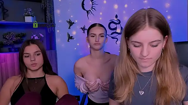 lisa_dark_ live cam preview