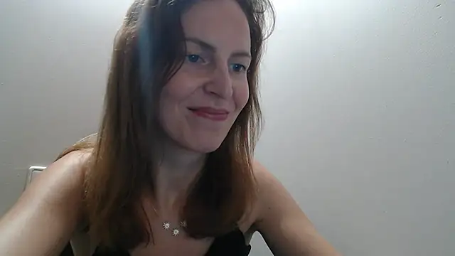 AnnaTight webcam