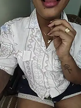 Tamil__Thara003