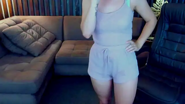 Livia_Shy