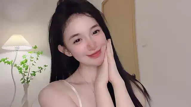 Annie-3 live cam preview