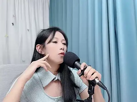 LZL68 live cam preview