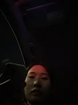 Zoe-520 live cam preview