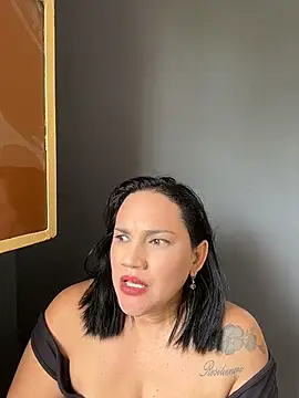 AliceeJoness_ webcam
