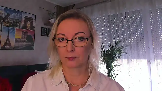 vanessa_chat
