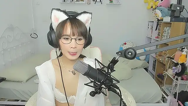 NeKo-nEk0-niI webcam