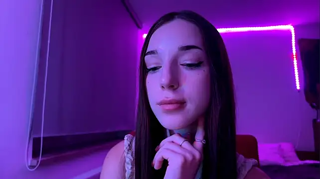 AntoninaErtle live cam preview