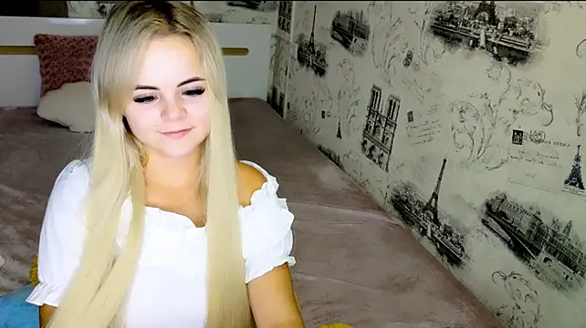 lovely-eyes webcam
