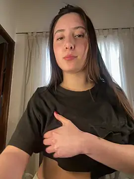 Valenlopexx Live Webcam on Stripchat