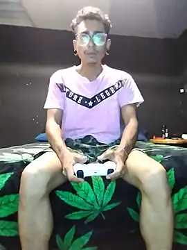 HellUnderdog webcam