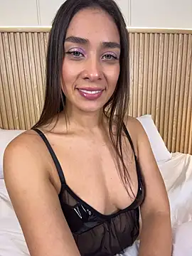 NahimiThompson live sex cam
