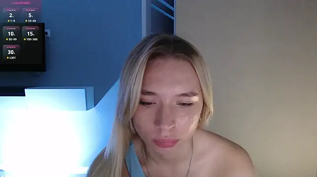 Emily_Hartt