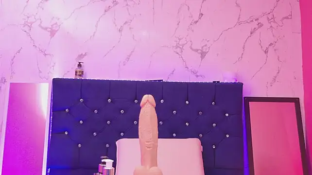 Dakotaa_Johnson