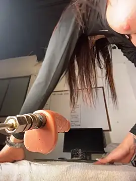 Nicolle_foxy live sex cam