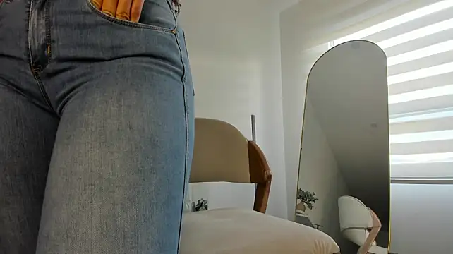 Ori_valentina webcam