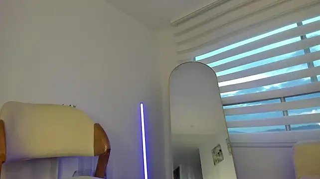 Ori_valentina webcam