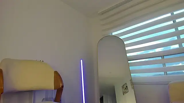 Ori_valentina webcam