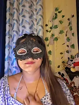 Kiara_97 live cam on StripChat