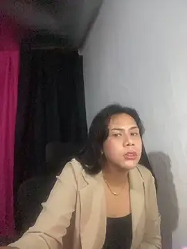 BriannaCruz24 webcam