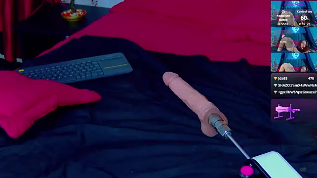 Lunamistyc live sex cam