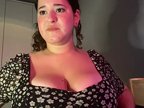 helloeviesz live cam preview
