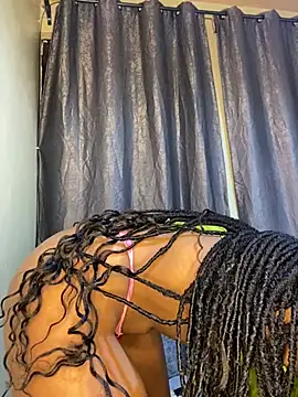 Sexylatisha