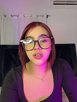 Lily_Woodz webcam