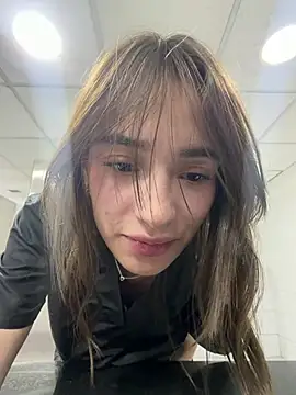 Sweet_Milaa1 webcam