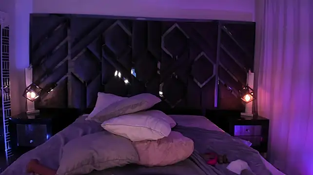 ChloeBelle_ webcam