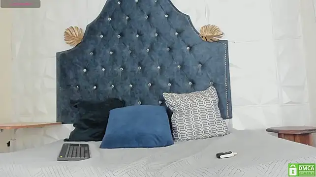 Chloe_moon1 webcam