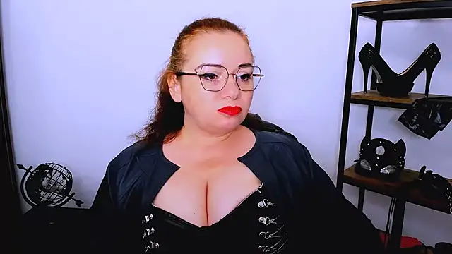 ElisabethLovee webcam