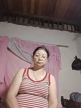 Lena_9x webcam