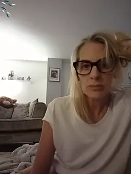 Busty-MorganXX webcam