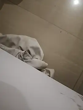 hottybiwi webcam