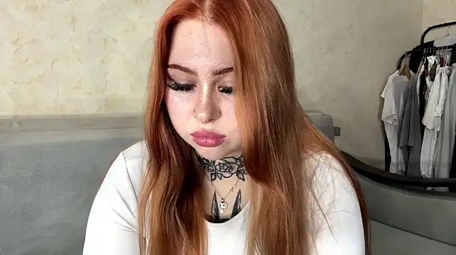 FrederickaAquilera webcam