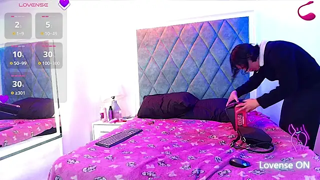 Emily_and_Taylor webcam