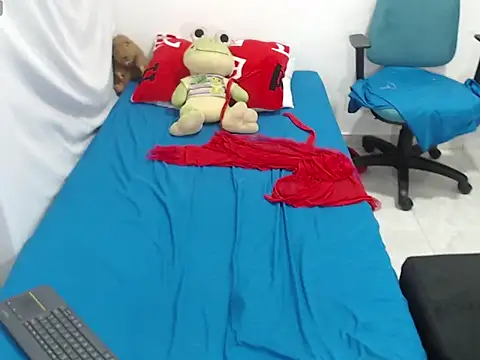 Laura_23 webcam