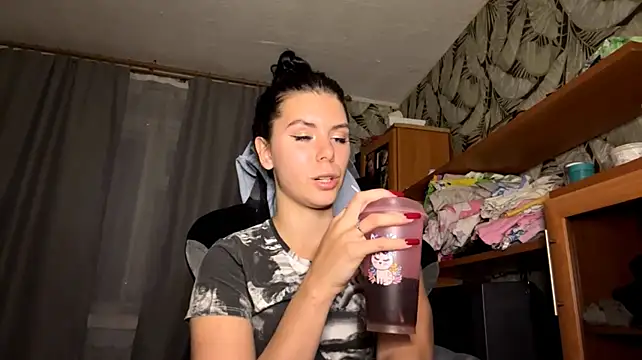 LilyMinimum webcam