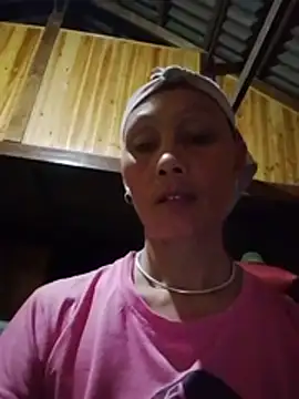Nana_cute345 webcam