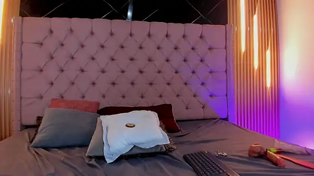 Aby_Rousse webcam