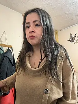 latinfemale webcam