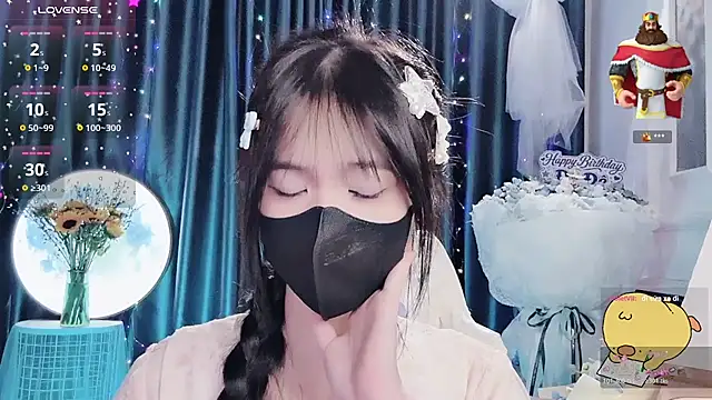 Your-Sunshinee live cam on StripChat