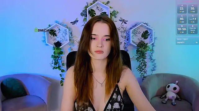 liana_kisses webcam