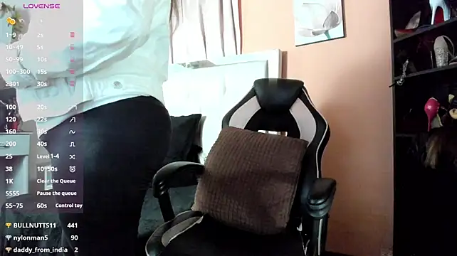 LiaTaylorr webcam