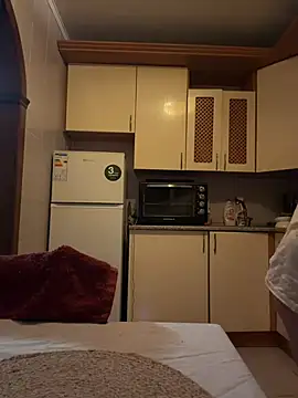 Naughtbaby_2025 webcam