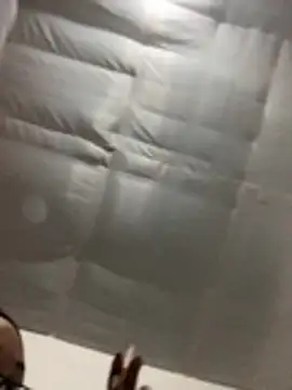 Ladyzee25 webcam