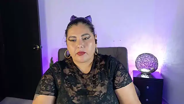AndreaKinky webcam
